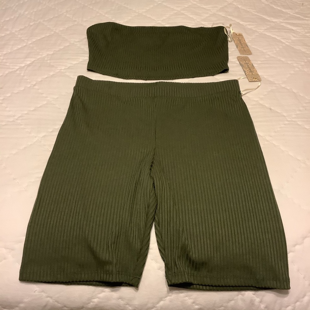 New IrisTube Top & Biker Shorts size L